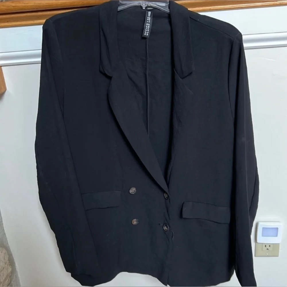 Black Double-Breasted Blazer